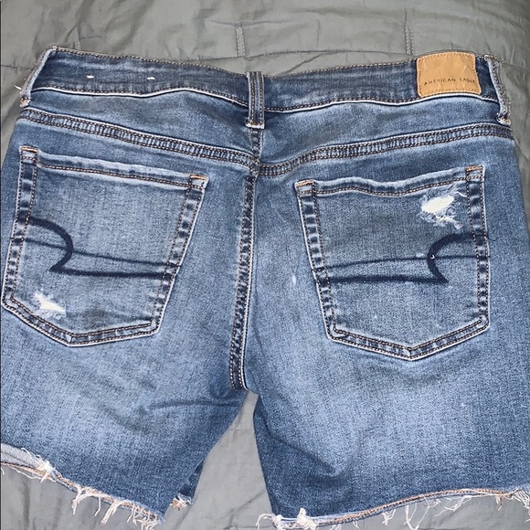 American Eagle Short - Picture 4 of 4
